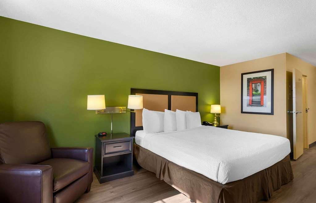 Extended Stay America Suites - St Petersburg - Clearwater - Executive Dr Largo Quarto foto
