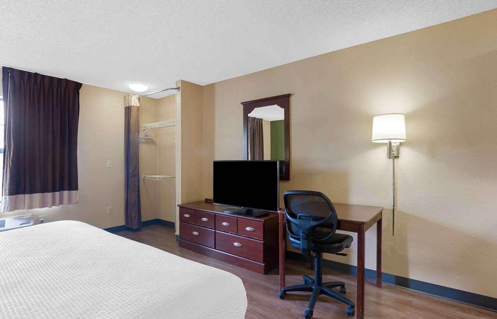 Extended Stay America Suites - St Petersburg - Clearwater - Executive Dr Largo Quarto foto