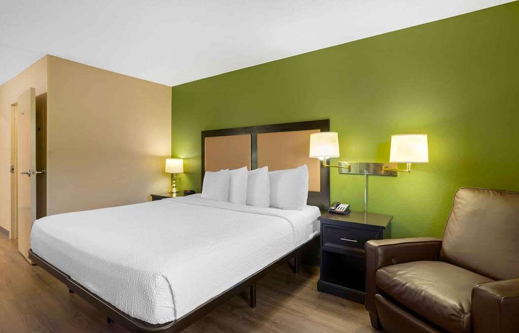 Extended Stay America Suites - St Petersburg - Clearwater - Executive Dr Largo Quarto foto