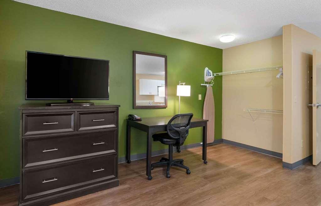 Extended Stay America Suites - St Petersburg - Clearwater - Executive Dr Largo Quarto foto