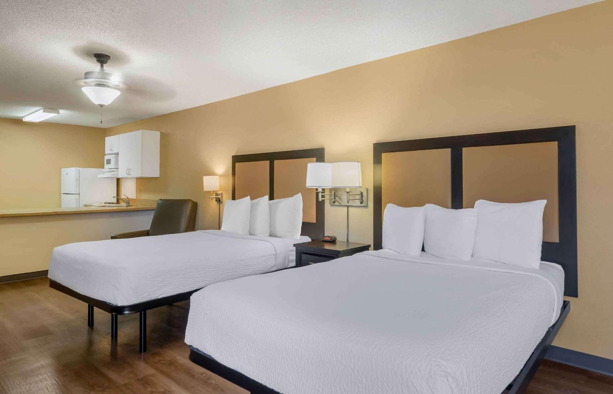 Extended Stay America Suites - St Petersburg - Clearwater - Executive Dr Largo Exterior foto
