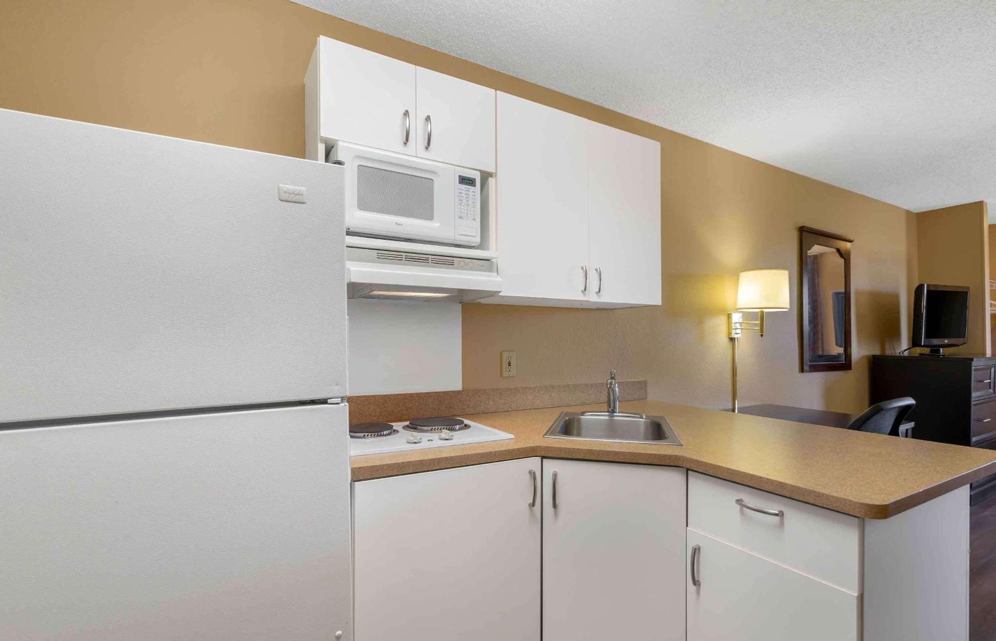 Extended Stay America Suites - St Petersburg - Clearwater - Executive Dr Largo Exterior foto