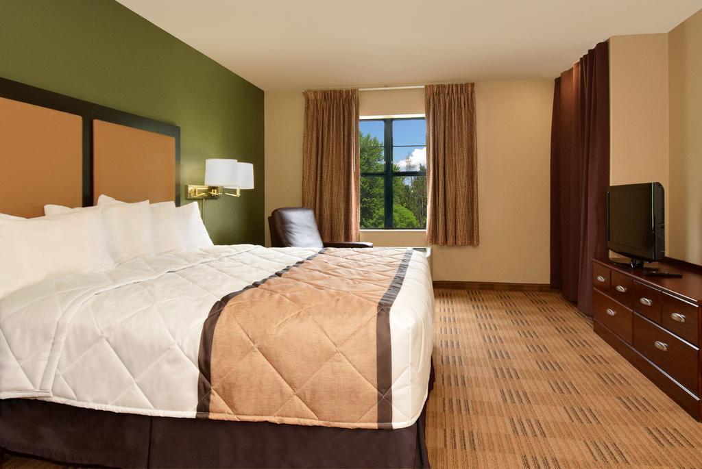 Extended Stay America Suites - St Petersburg - Clearwater - Executive Dr Largo Exterior foto